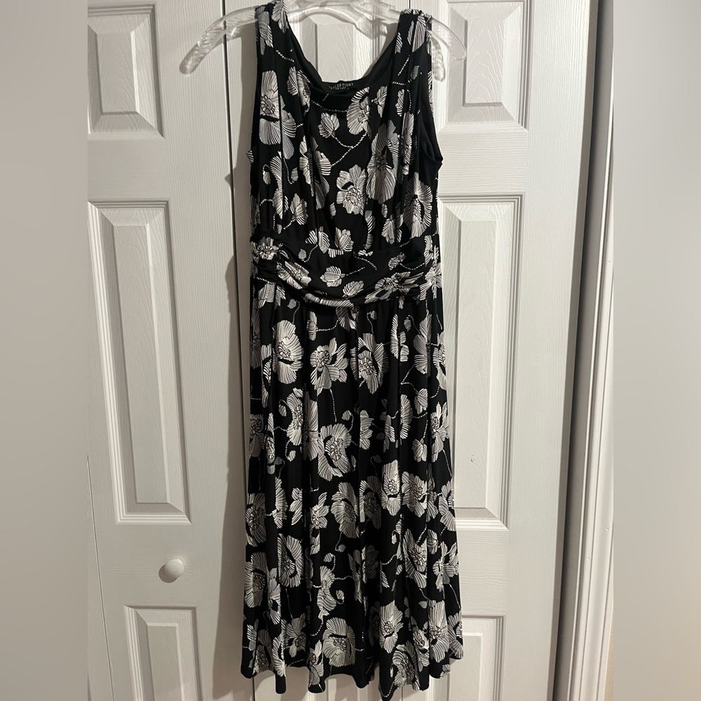 Perceptions Black and White Ruched Wrap Maxi Dress